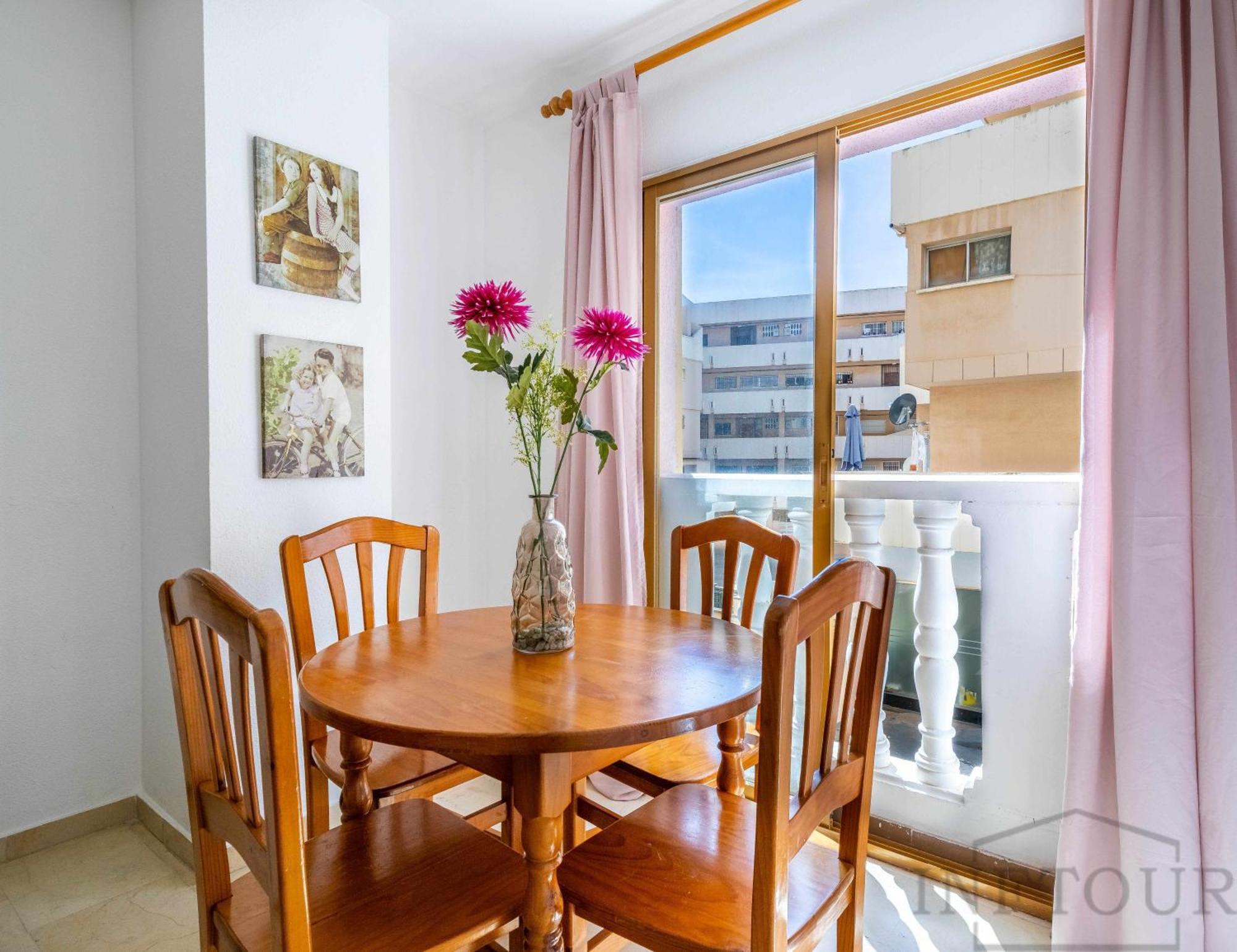 Inftour Medici Apartamento Calpe Bagian luar foto