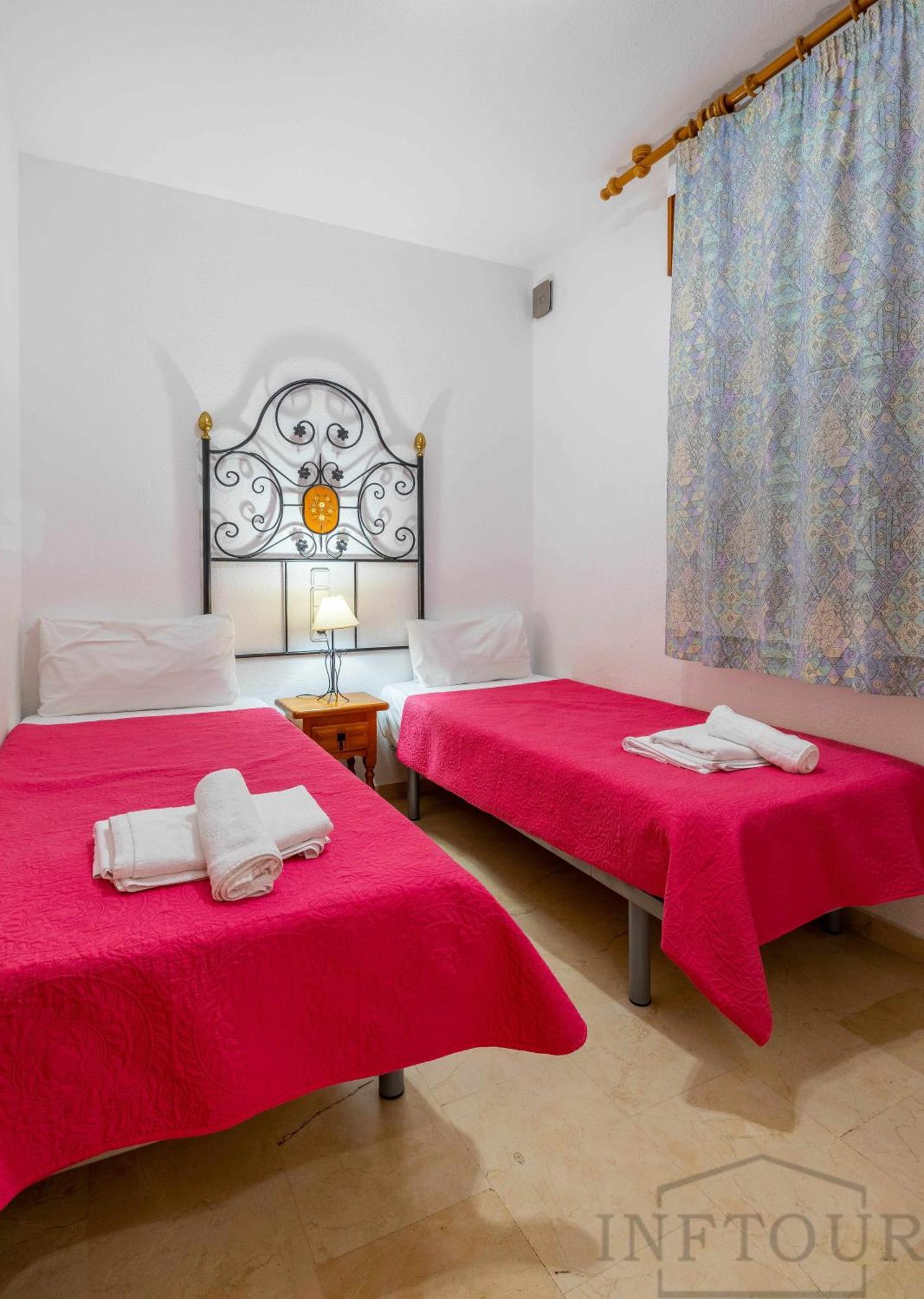 Inftour Medici Apartamento Calpe Bagian luar foto